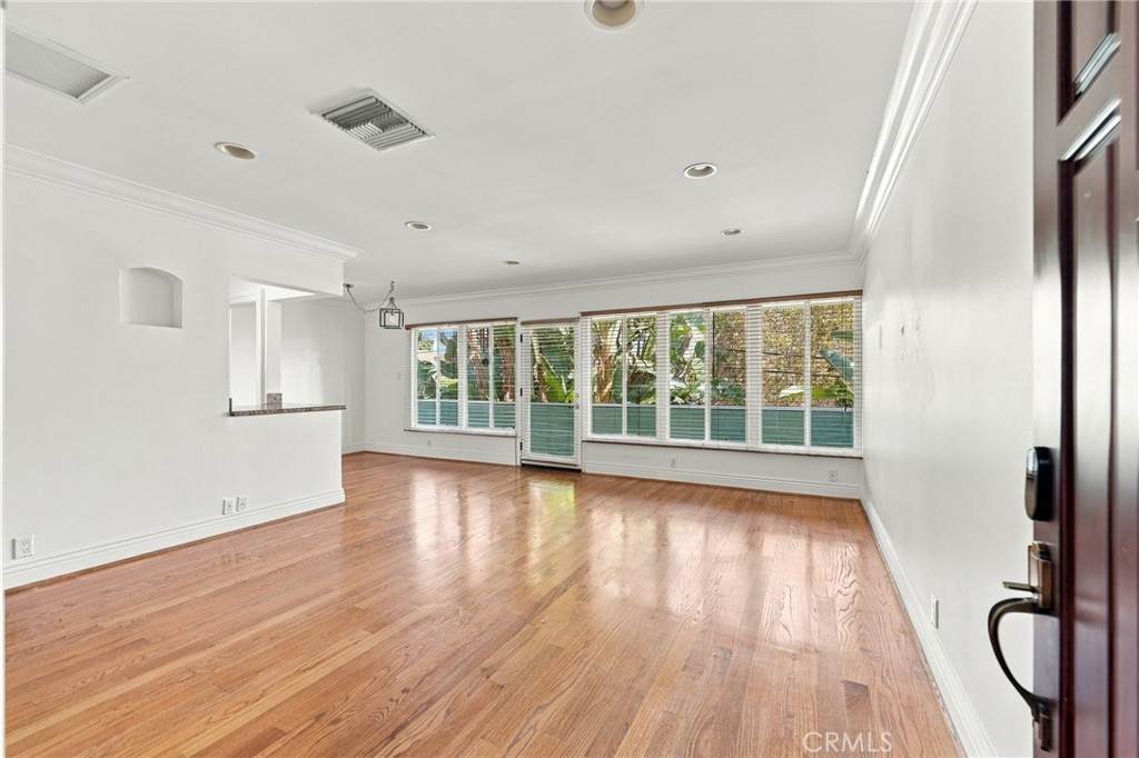 14934 Dickens Street - Photo 1