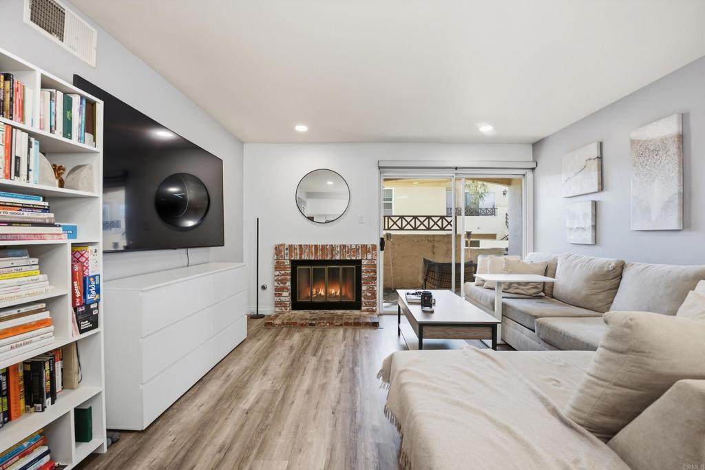 2035 Lakeridge Circle - Photo 1