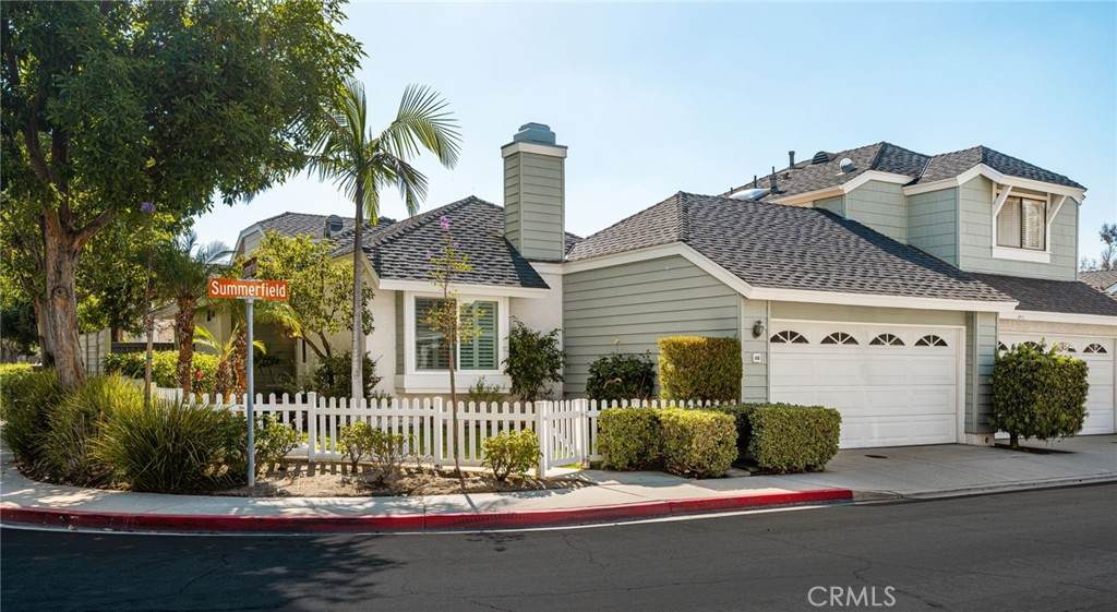 49 Summerfield - Photo 1