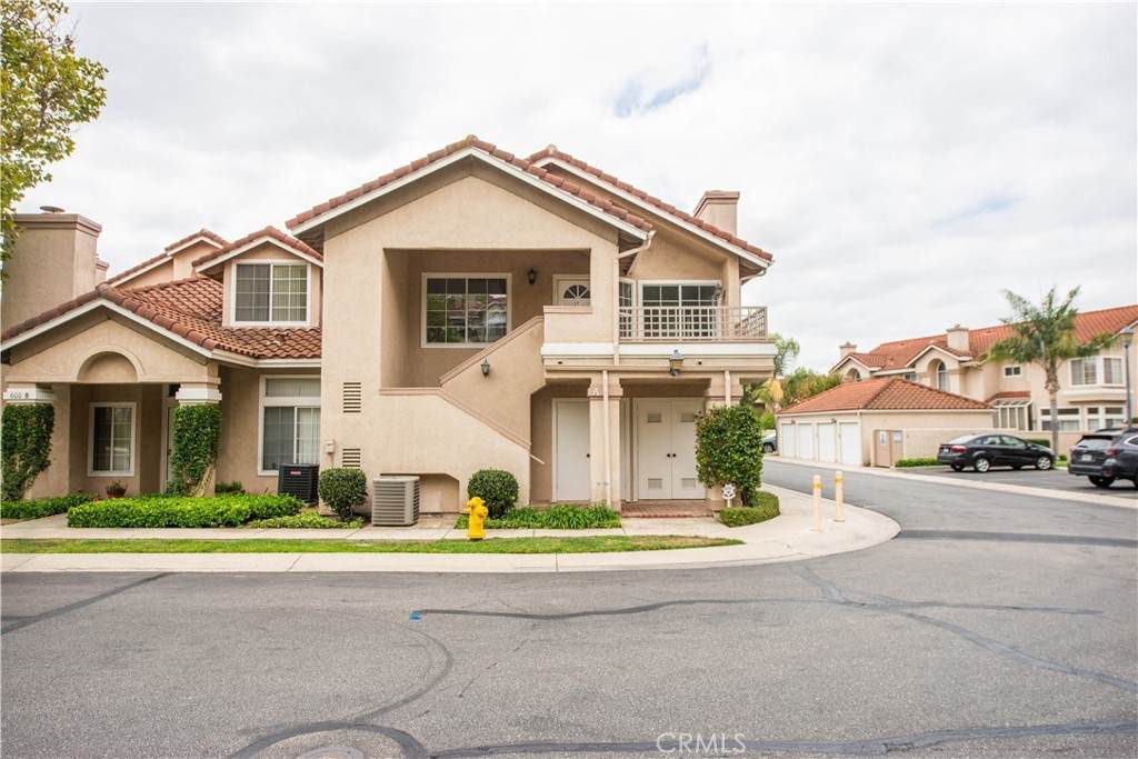 600 Kingswood Lane - Photo 1