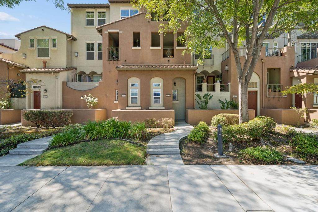 1826 Camino Leonor - Photo 1