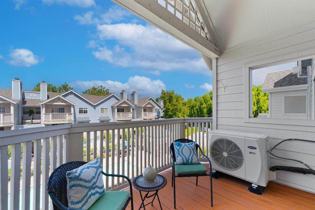 609 Arcadia Terrace - Photo 1