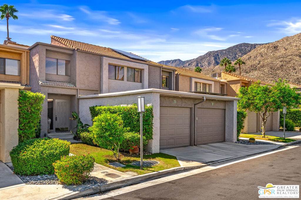 215 Calle Bravo - Photo 1