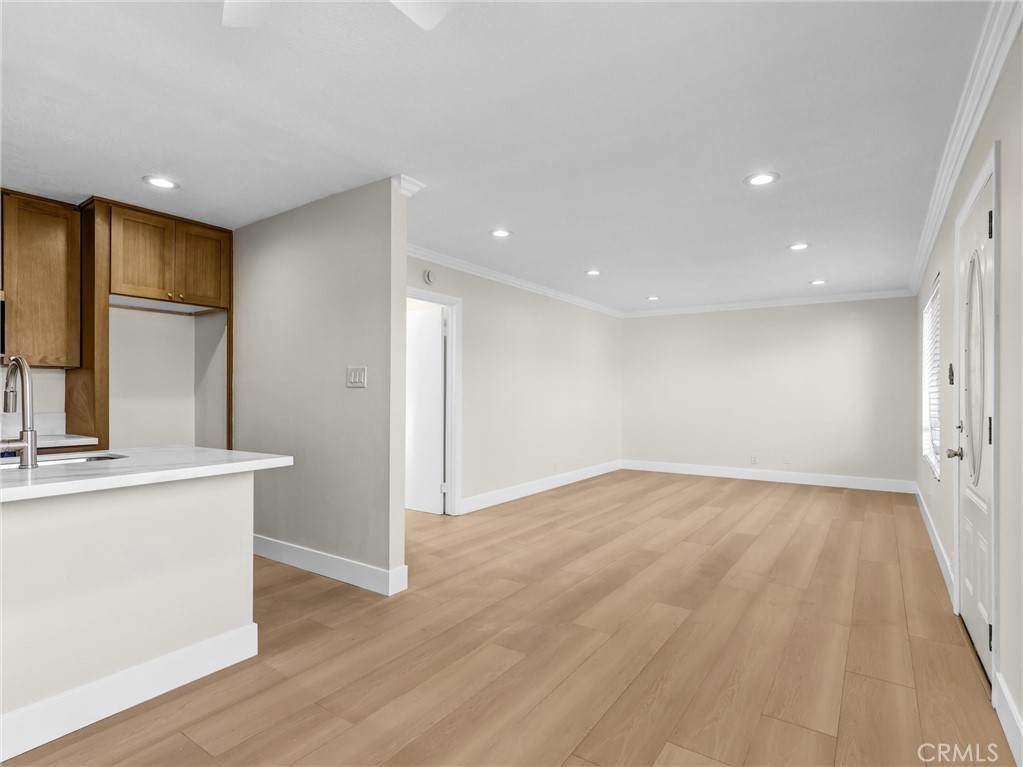 5530 Ackerfield Avenue - Photo 1