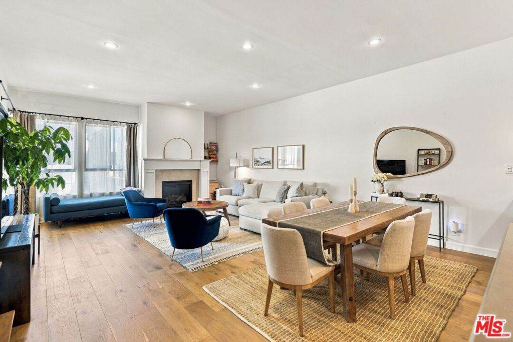 12115 San Vicente Boulevard - Photo 1