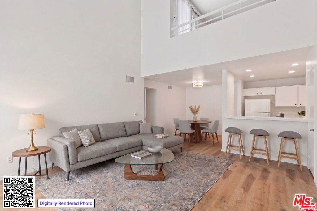 438 Spruce Avenue - Photo 1