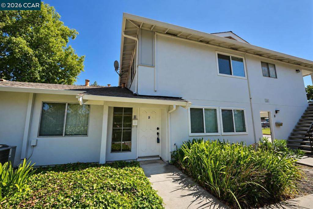 https://bt-photos.global.ssl.fastly.net/socal/orig_boomver_1_633556880-2.jpg