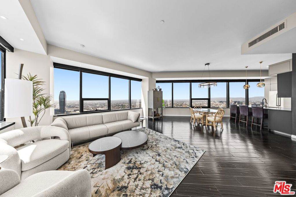 1100 Wilshire Boulevard - Photo 1