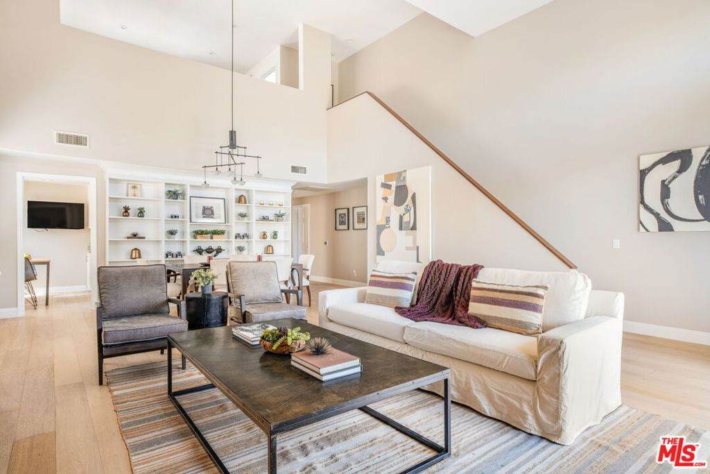 10511 Ashton Avenue - Photo 1