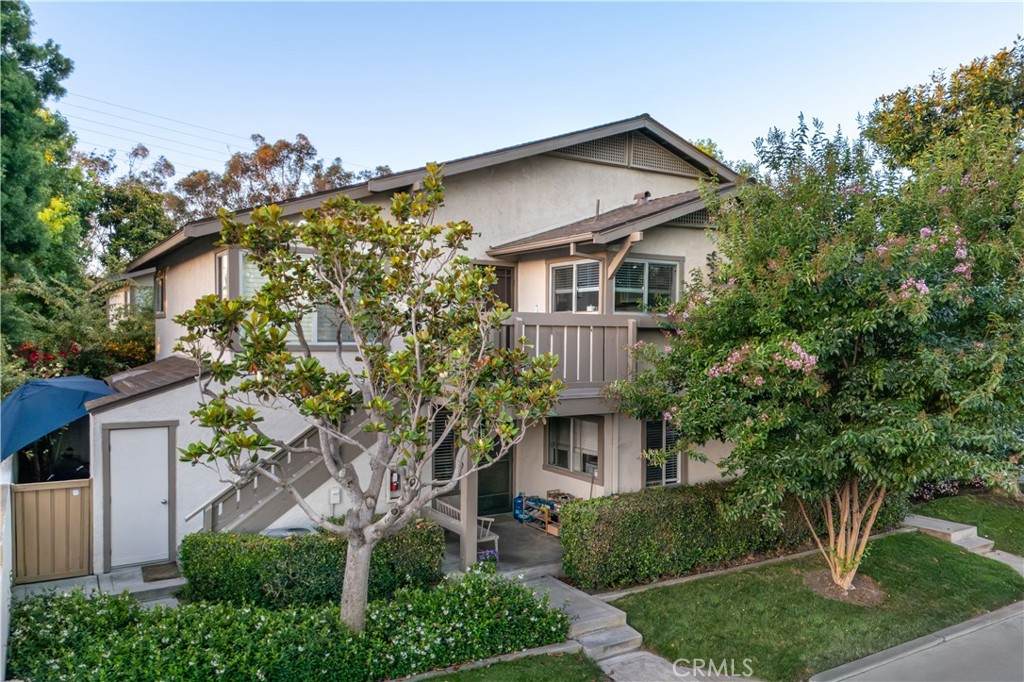 101 Rockwood - Photo 1