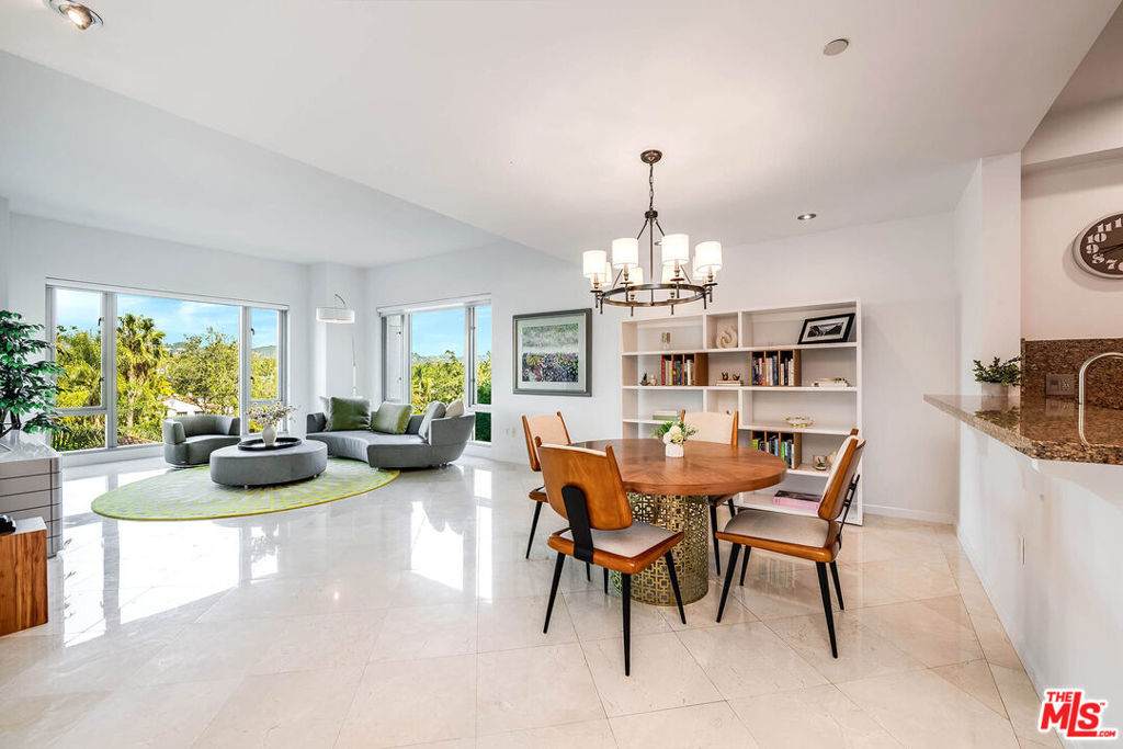 10727 Wilshire Boulevard - Photo 1