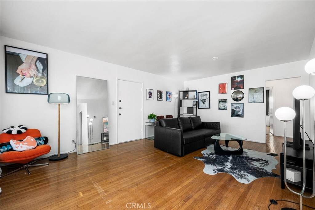 438 Cedar - Photo 1