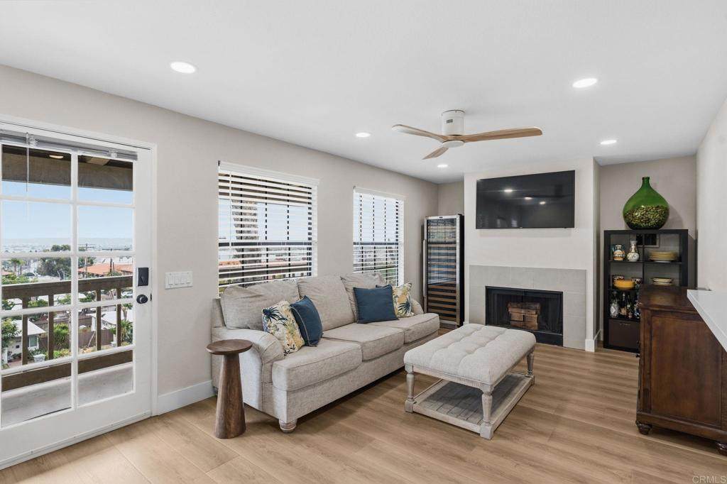 3961 Hortensia Street - Photo 1