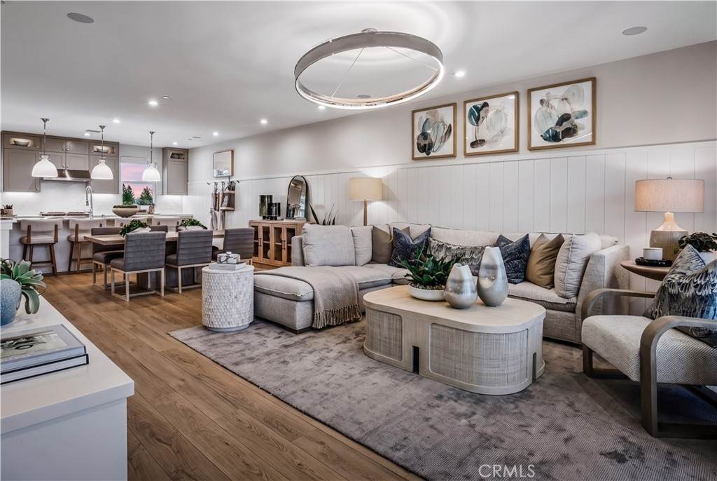 117 Sawtelle - Photo 1