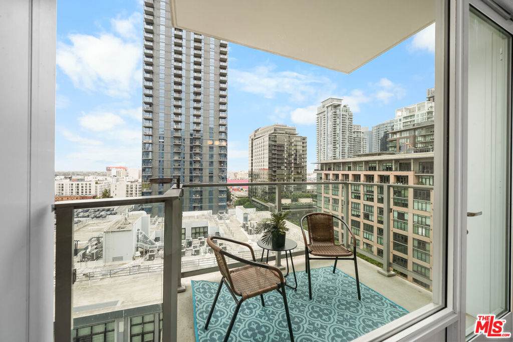1050 Grand Avenue - Photo 1