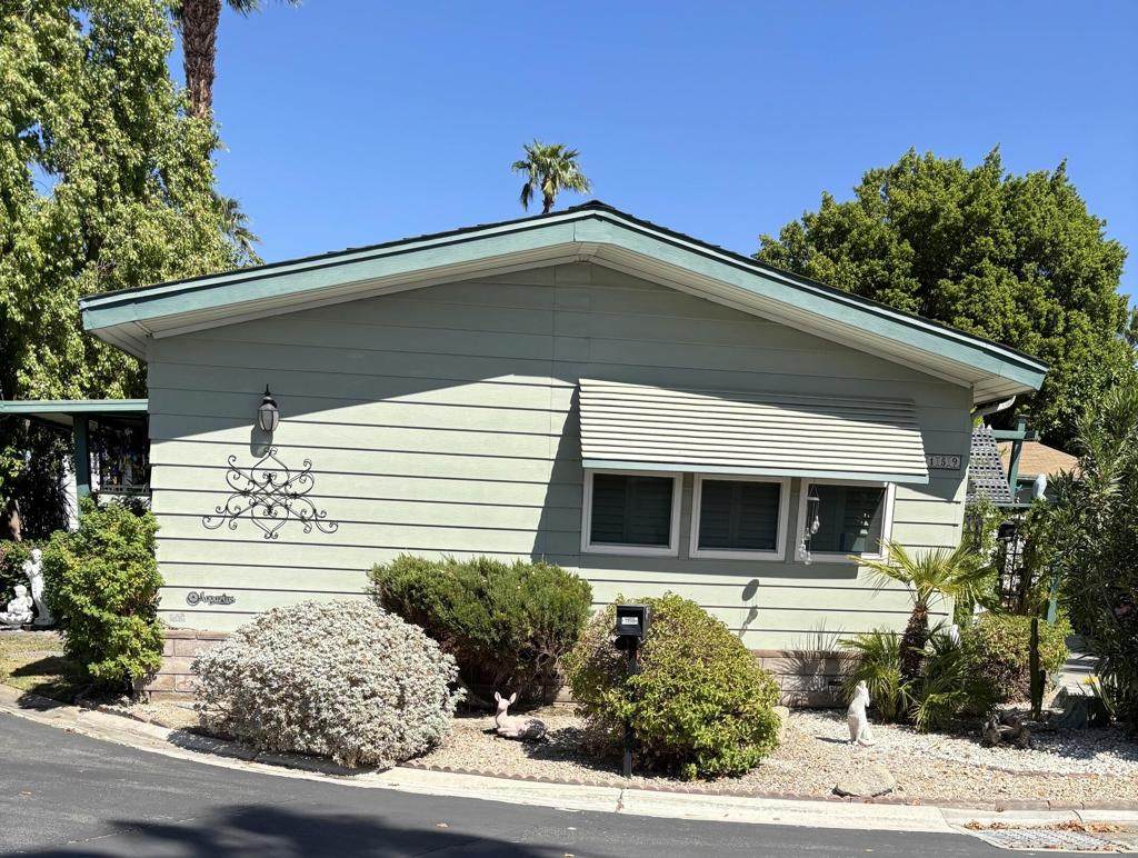 https://bt-photos.global.ssl.fastly.net/socal/orig_boomver_1_649480876-2.jpg