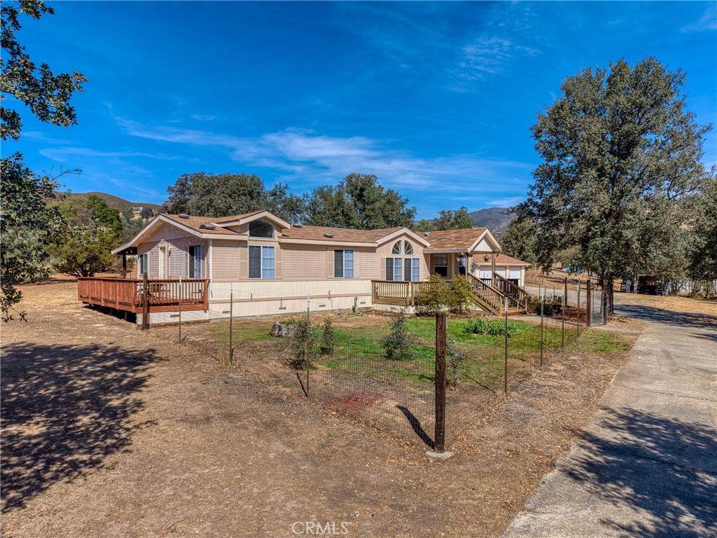 2984 Indian Hill Road - Photo 1