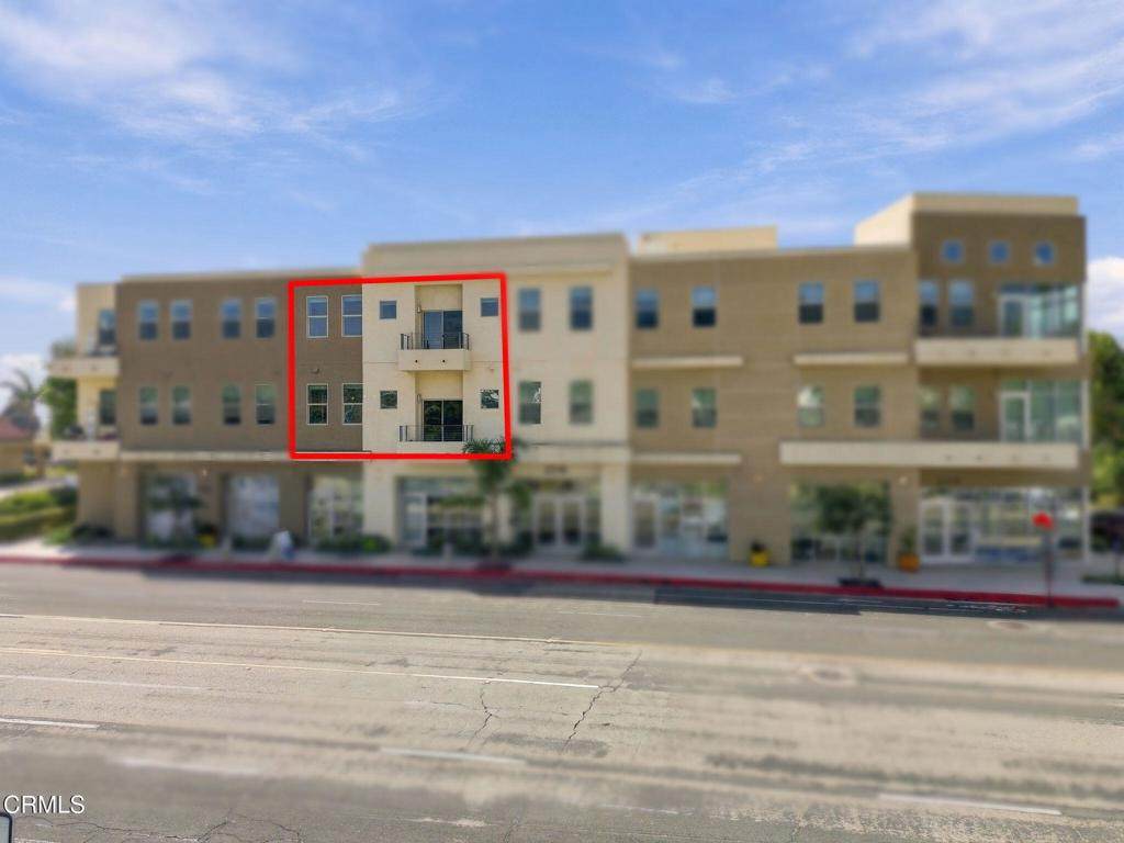 2218 Main Street - Photo 1