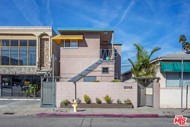 12055 Jefferson - Photo 1