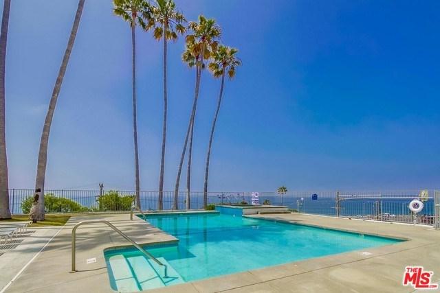 17368 Sunset Boulevard - Photo 1