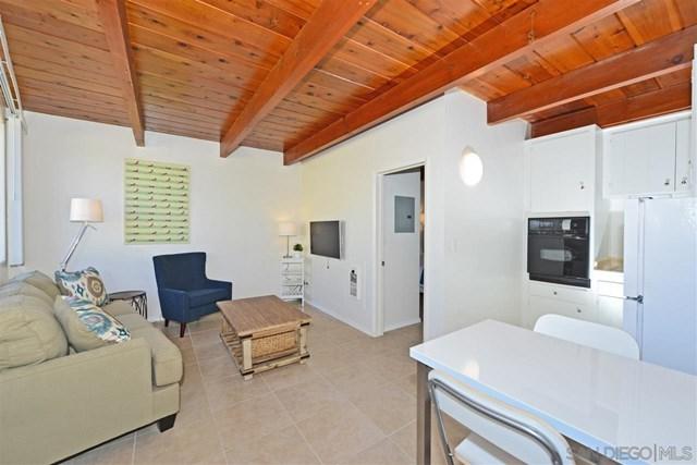 1114 Myers - Photo 1