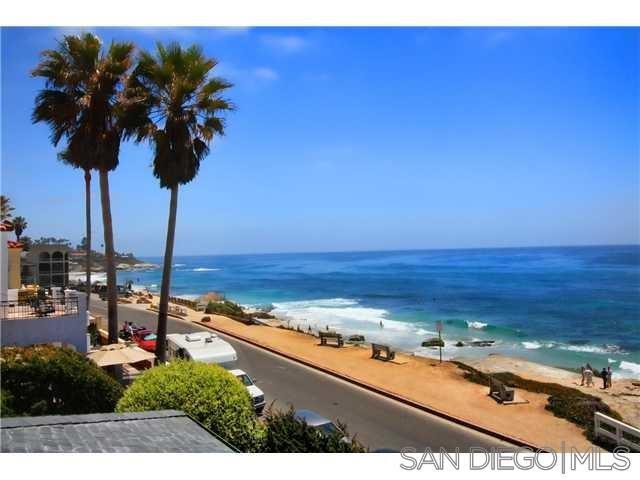 6933 Neptune Pl - Photo 1