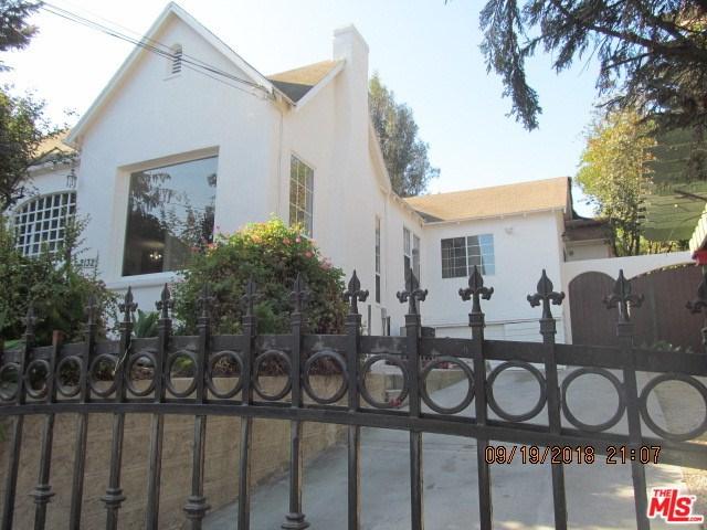 2132 Cove Avenue - Photo 1