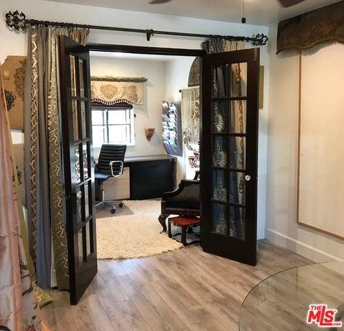 4810 Venice - Photo 1