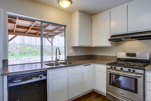 9019 Clover Cir - Photo 1
