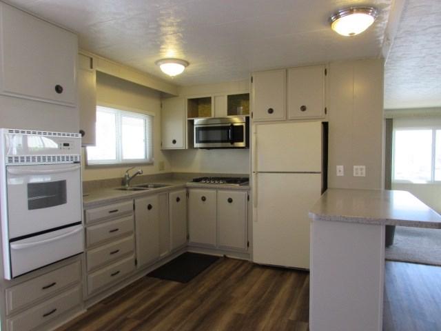1815 Sweetwater Rd - Photo 1