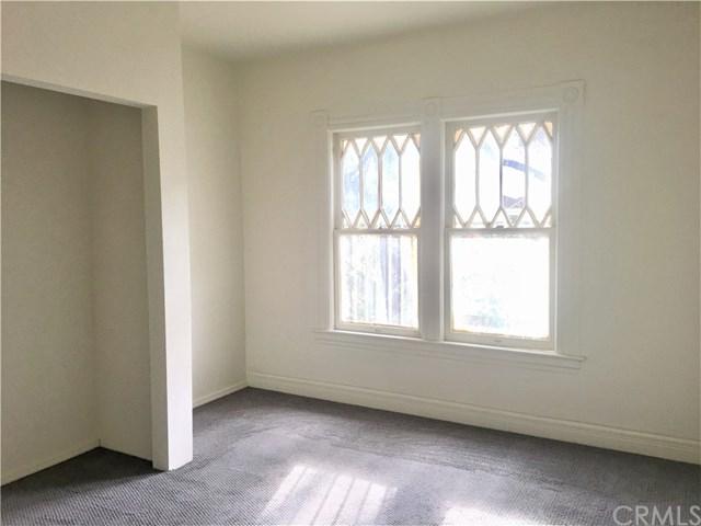 727 Gordon - Photo 1