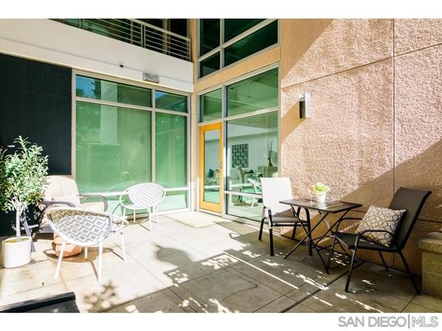 425 Beech St - Photo 1