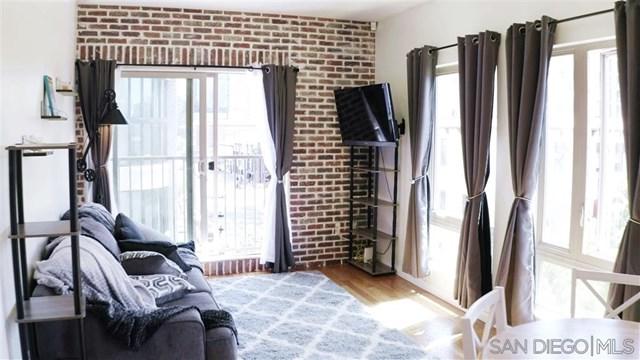 450 J St - Photo 1