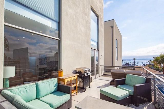 925 Hawthorn St - Photo 1
