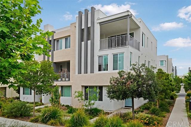 753 Beacon - Photo 1