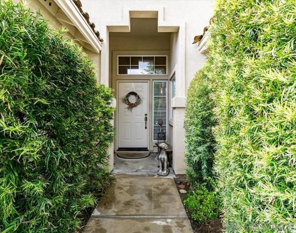 2483 Larkspur Dr - Photo 1