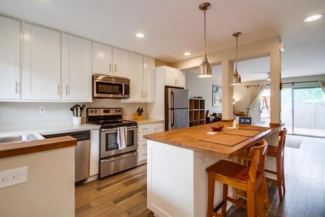 153 Village Green Rd - Photo 1