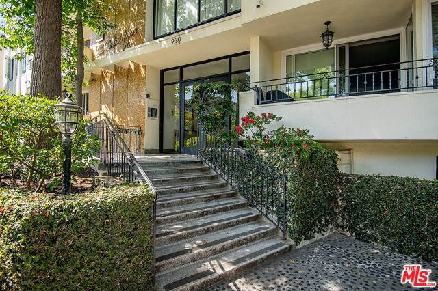 930 3RD Street - Photo 1
