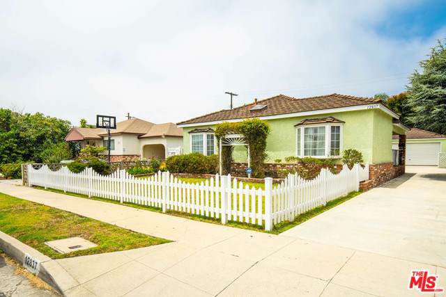 12837 Rubens Avenue - Photo 1