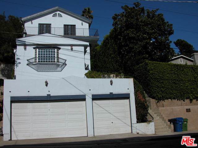 2482 Cheremoya Avenue - Photo 1