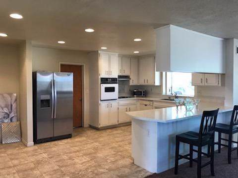 9933 Merino Avenue - Photo 1