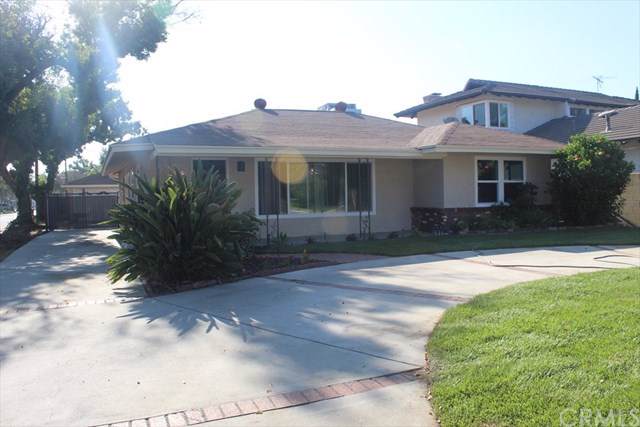 1121 Mayflower Avenue - Photo 1