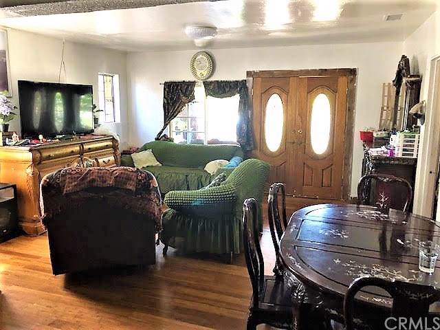 1841 38th Place - Photo 1