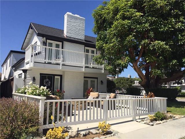 721 Poinsettia Avenue - Photo 1