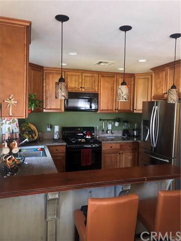 141 Pine Avenue - Photo 1