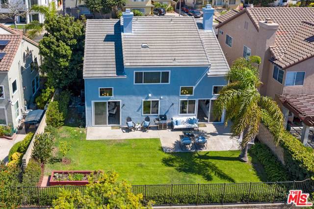 7219 Kentwood Avenue - Photo 1