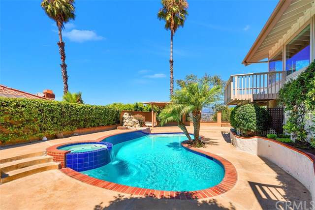 33132 Valle Road - Photo 1