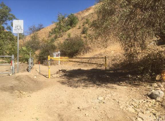 9400 Del Arroyo Drive - Photo 1