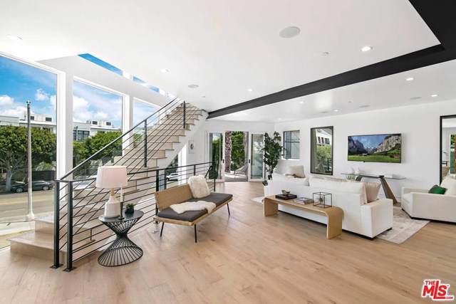 126 Thornton Place - Photo 1