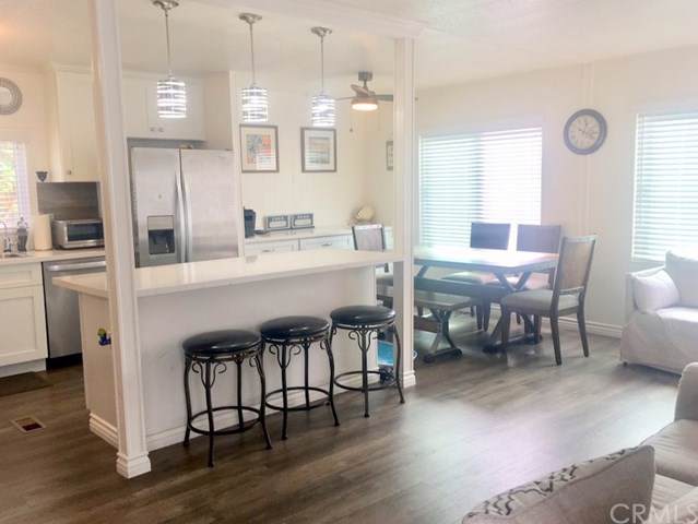 1535 Superior - Photo 1